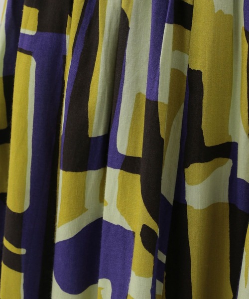 Elura（エルーラ）の「幾何プリントフレアスカート/140469（スカート・レディース・イエロー/オレンジ・FREE）」の14枚目の写真