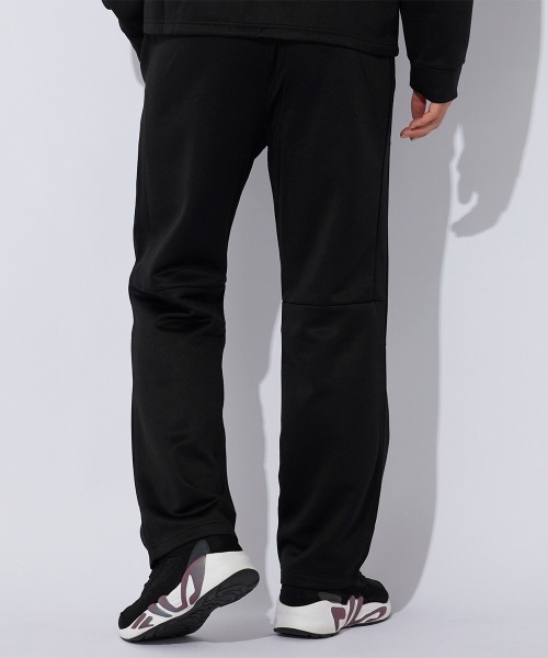 FILA（フィラ）の「裏起毛ブリスターロングパンツ　ジャージパンツ（その他パンツ・メンズ・ネイビー/ブラック/チャコールグレー/ブラック×ホワイト/ネイビー×ホワイト・MEDIUM/LARGE/X-LARGE）」の11枚目の写真