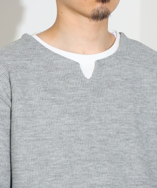 BEAMS HEART(ビームスハート)の「畦編み キーネック フェイクレイヤー カットソー(Tシャツ/カットソー・メンズ・グレー/ネイビー・S/M/L/XL)」の15枚目の写真