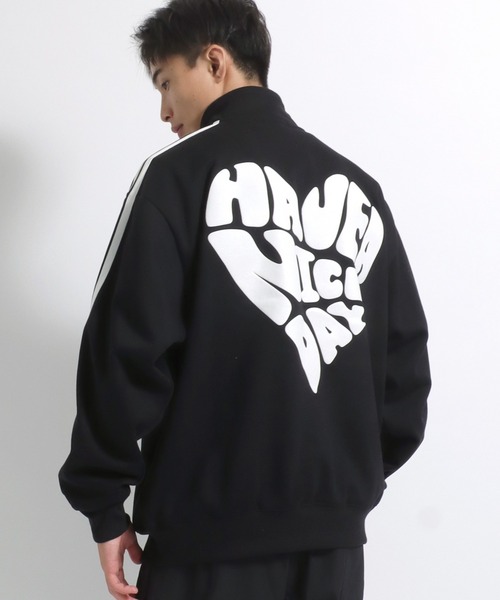 【美品】ヒューマンメイド ハーフジップ スウェット 裏起毛 ハートロゴ 秋 冬 美品】ヒューマンメイド ハーフジップ スウェット 裏起毛 ハート