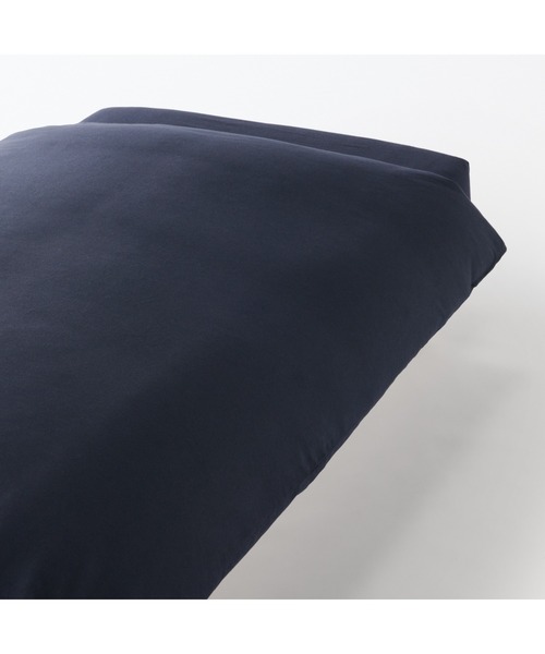 無印良品（ムジルシリョウヒン）の「綿フランネル掛ふとんカバー・Ｓ　１５０×２１０ｃｍ用（寝具・メンズ・ベージュ系/オレンジ系/ダークブラウン/ライトグレー/ネイビー/グレー系/ネイビー系/ライトブラウン・FREE）」の6枚目の写真