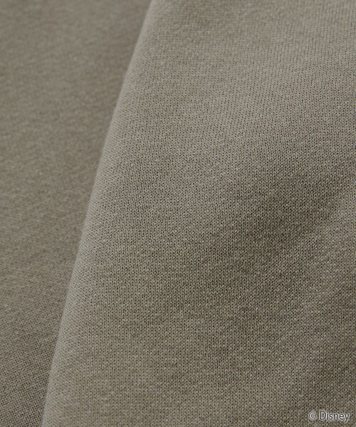 FREAK'S STORE（フリークスストア）の「限定展開　別注/Mickey Mouse/ミッキーマウス　フロントプリントスウェット（スウェット・レディース・ベージュ/ネイビー/イエロー/ナチュラル/スミクロ・ﾌﾘ-）」の8枚目の写真