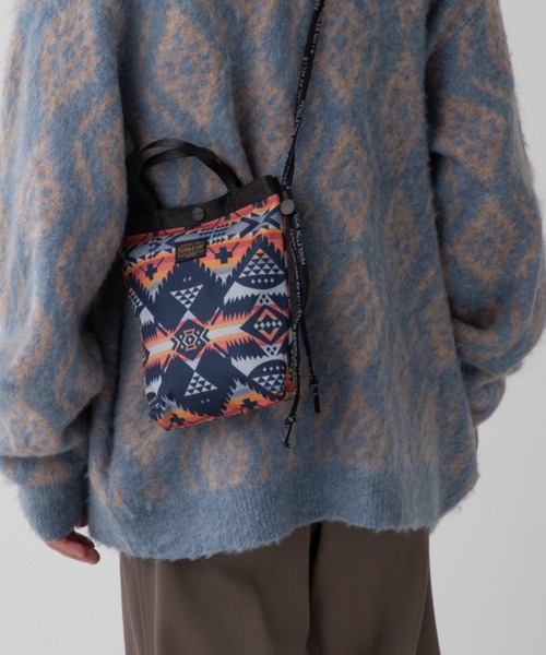 PENDLETON（ペンドルトン）の「ショルダーポウチ（ボディバッグ/ウエストポーチ・メンズ・ネイビー/ブラック系その他/オフホワイト・FREE）」の16枚目の写真