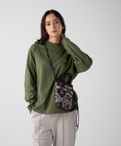 PENDLETON（ペンドルトン）の「ショルダーポウチ（ボディバッグ/ウエストポーチ・メンズ・ネイビー/ブラック系その他/オフホワイト・FREE）」の4枚目の写真