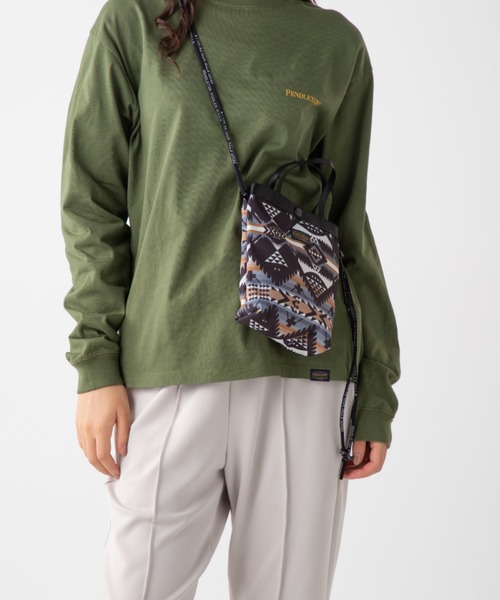 PENDLETON（ペンドルトン）の「ショルダーポウチ（ボディバッグ/ウエストポーチ・メンズ・ネイビー/ブラック系その他/オフホワイト・FREE）」の6枚目の写真