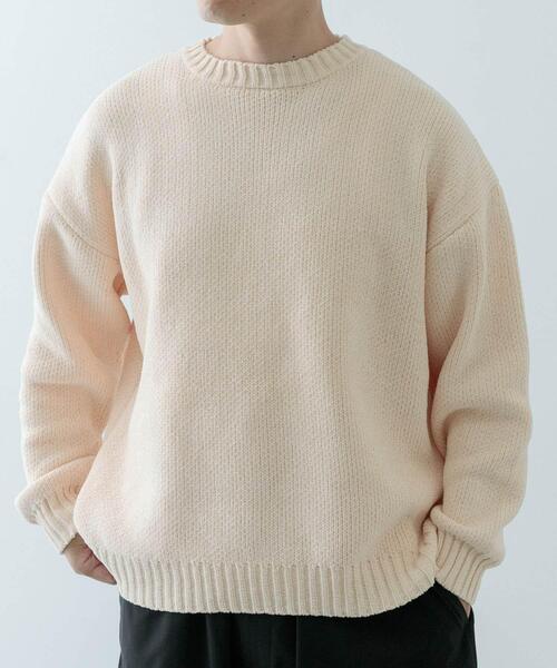 ITEMS URBANRESEARCH（アイテムズ アーバンリサーチ）の「モール クルーネック ニット（ニット/セーター・メンズ・ブラック/ベージュ/アイボリー/チャコールグレー・MEDIUM/LARGE）」の2枚目の写真