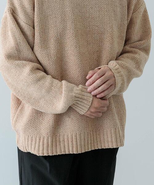 ITEMS URBANRESEARCH（アイテムズ アーバンリサーチ）の「モール クルーネック ニット（ニット/セーター・メンズ・ブラック/ベージュ/アイボリー/チャコールグレー・MEDIUM/LARGE）」の10枚目の写真