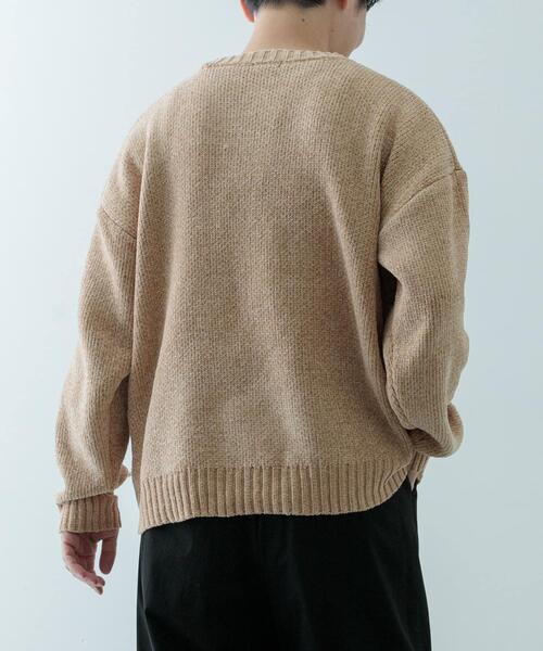 ITEMS URBANRESEARCH（アイテムズ アーバンリサーチ）の「モール クルーネック ニット（ニット/セーター・メンズ・ブラック/ベージュ/アイボリー/チャコールグレー・MEDIUM/LARGE）」の14枚目の写真