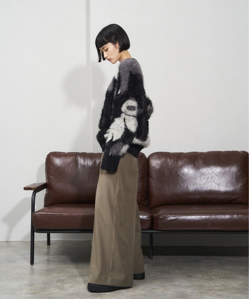 NOGLE(ノグル)の「【NOGLE/ノグル】シャギーデザインオーバーニット(ニット/セーター・レディース・グレー/アイボリー/ブラック/ライトグレー・FREE)」の9枚目の写真