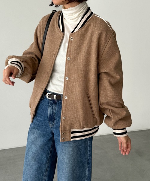CANAL JEAN（キャナルジーン）の「CALL MY NAME　ウール混スタジャン（スタジャン・レディース・チャコールグレー/キャメル・ONE SIZE）」の6枚目の写真