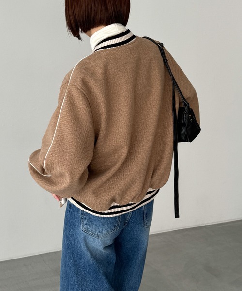 CANAL JEAN（キャナルジーン）の「CALL MY NAME　ウール混スタジャン（スタジャン・レディース・チャコールグレー/キャメル・ONE SIZE）」の7枚目の写真