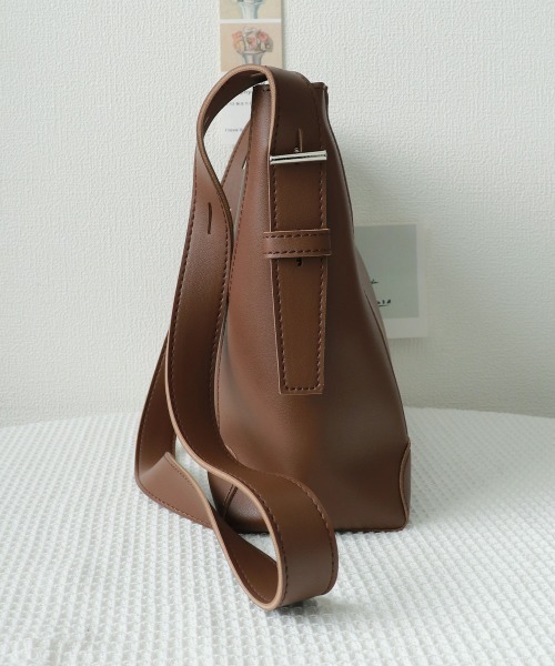 Miniministore(ミニミニストア)の「トートバッグ PUレザー 仕切り 韓国風(トートバッグ・レディース・アイボリー/ブラック/キャメル/ブラウン・FREE)」の21枚目の写真