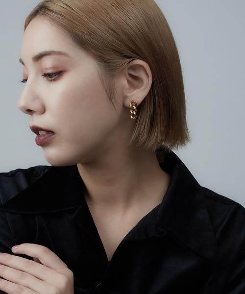 AKEL(アケル)の「【AKEL】アケル/ チェーンピアス(両耳セット)/金属アレルギー対応ピアス(サージカルステンレス)(ピアス(両耳用)・レディース・ゴールド/シルバー・FREE)」の8枚目の写真