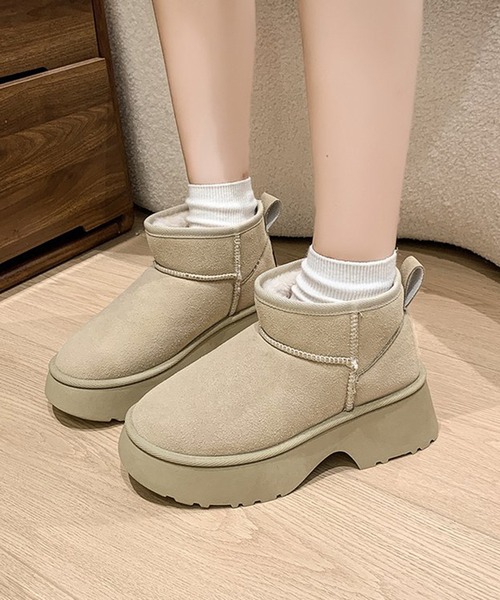 【美品】COACHロゴパターン ベージュムートンブーツ 美品】COACHロゴパターン ベージュムートンブーツ