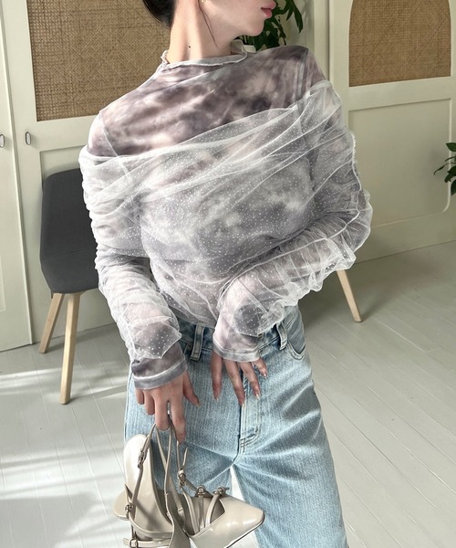 ROYAL PARTY（ロイヤルパーティー）の「ラメチュールレイヤードシアートップス（Tシャツ/カットソー・レディース・オフホワイト/ブラック/ベージュ・FREE）」の2枚目の写真