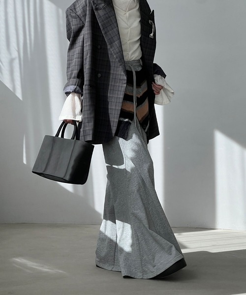 chuclla(チュクラ)の「スエードライク スクエアトート cha25s003(ハンドバッグ・レディース・ブラック/ブラウン/キャメル・FREE)」の13枚目の写真