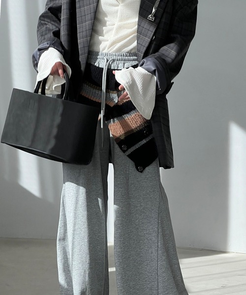 chuclla(チュクラ)の「スエードライク スクエアトート cha25s003(ハンドバッグ・レディース・ブラック/ブラウン/キャメル・FREE)」の14枚目の写真