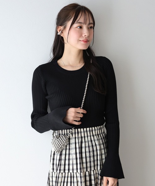 BLUEEAST(ブルーイースト)の「切替デザインリブニット(ニット/セーター・レディース・アイボリー/ピンク/ブラック・MEDIUM)」の17枚目の写真