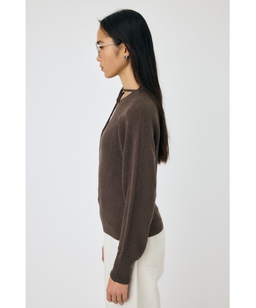 MOUSSY（マウジー）の「ONE SHOULDER ニットトップス（ニット/セーター・レディース・オフホワイト/ブルー/ブラウン・FREE）」の20枚目の写真