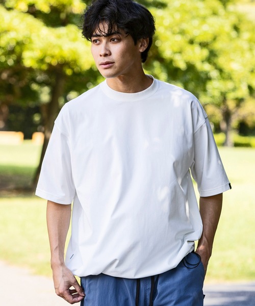 +phenix(プラスフェニックス)の「+phenix(プラスフェニックス)DRY DRAW CORD SHORT SLEEVE T-SHIRTS ドライドローコード ショートスリーブ 半袖Tシャツ(吸水速乾 / UPF50+)(Tシャツ/カットソー・メンズ・ブラック/オフホワイト/ターコイズブルー・S/M/L/XL)」の8枚目の写真
