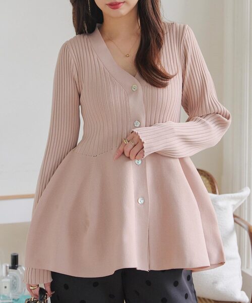 KOBE LETTUCE（コウベレタス）の「Vネックペプラムリブカーディガン（カーディガン/ボレロ・レディース・ネイビー/ホワイト/ピンク/ブラック/ブルー/ネイビー系/アイボリー/カーキ/ボルドー/ピンク系/ミント/グレー系・M）」の10枚目の写真