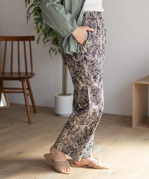 Howdy Marie（ハウディ―マリー）の「Howdy Marie インドファブリック 綿麻ワイドパンツ（その他パンツ・レディース・ブラック系2/ブラック系1/ブラック系3/キナリ・M/L）」の9枚目の写真