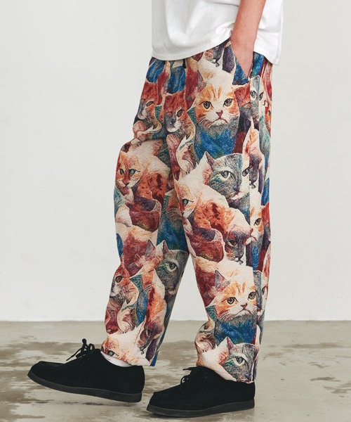 Revo.(レボ)の「Revo. ヴィンテージライク ゴブラン ジャガード 総柄 ワイド イージーパンツ(その他パンツ・メンズ・その他1/その他2/その他3/その他4・1/2)」の3枚目の写真