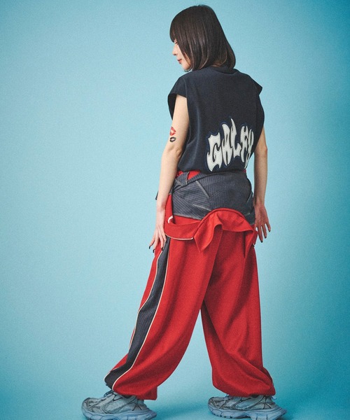 GALFY(ガルフィー)の「GALFY-袖を忘れしTee(タンクトップ・メンズ・チャコール/ホワイト/ブラック・L/XL)」の19枚目の写真