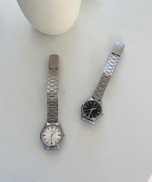 Me%（ミィパーセント）の「CASIOスタンダードウオッチ 322501（アナログ腕時計・レディース・ブラック/オフホワイト・FREE）」の3枚目の写真