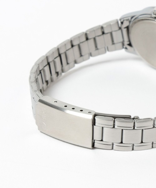 Me%（ミィパーセント）の「CASIOスタンダードウオッチ 322501（アナログ腕時計・レディース・ブラック/オフホワイト・FREE）」の19枚目の写真