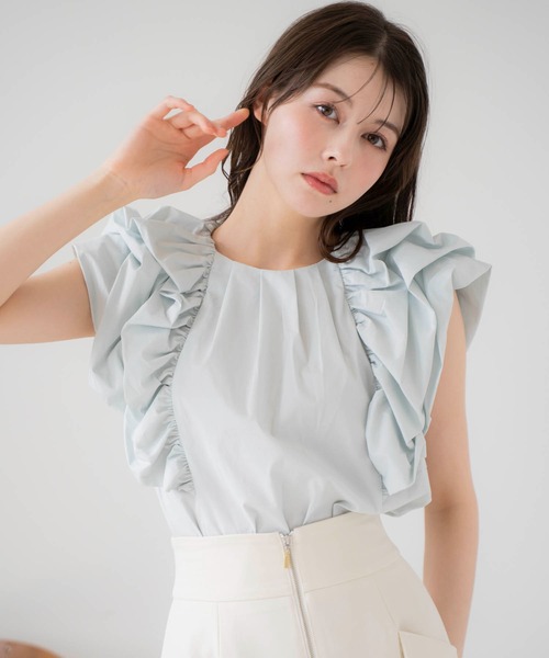 NOELA(ノエラ)の「バルーンスリーブブラウス(シャツ/ブラウス・レディース・オフホワイト/ライトグリーン/イエロー・フリー)」の2枚目の写真