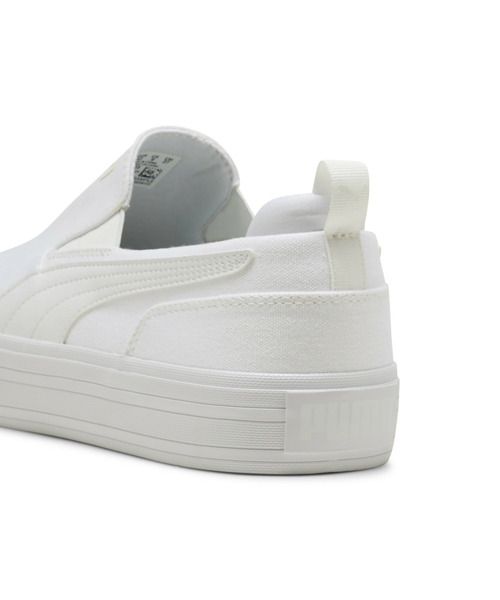 PUMA(プーマ)の「PUMA プーマ ユニセックス コート クラシック バルク スリッポン スニーカ(スニーカー・メンズ・ホワイト/ブラック×ホワイト/ブラック・30.0cm/29.5cm/27.5cm/27.0cm/26.5cm/29.0cm/28.5cm/28.0cm/26.0cm/25.5cm/25.0cm/23.0cm/22.5cm/22.0cm/24.5cm/24.0cm/23.5cm)」の5枚目の写真