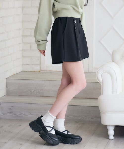 ems excite（エムズエキサイト）の「ツートンボタンSPT（その他パンツ・レディース・ライトグレー/ブラック/ベージュ・FREE）」の14枚目の写真