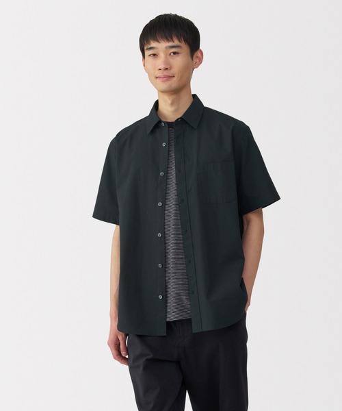 無印良品(ムジルシリョウヒン)の「紳士 洗いざらしブロード半袖シャツ(シャツ/ブラウス・メンズ・ホワイト/グリーン/ブルー系/ブラック/ブラウン系/ホワイト系・S/M/L/XL)」の4枚目の写真