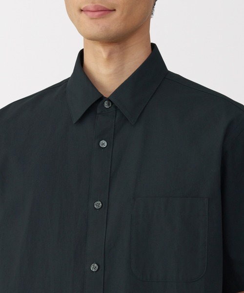 無印良品(ムジルシリョウヒン)の「紳士 洗いざらしブロード半袖シャツ(シャツ/ブラウス・メンズ・ホワイト/グリーン/ブルー系/ブラック/ブラウン系/ホワイト系・S/M/L/XL)」の7枚目の写真