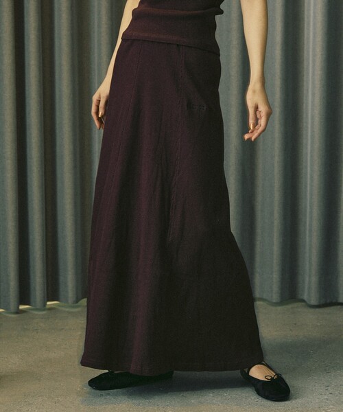 Firsthand(ファーストハンド)の「MA Firsthand/マ ファーストハンド RIB FLARE SKIRT / バックスリット イージー リブフレアスカート(スカート・レディース・ブラウン/ブラック/オフホワイト・FREE)」の3枚目の写真