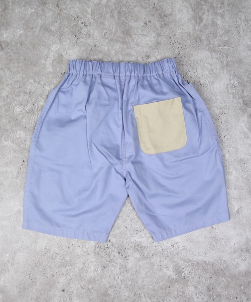 DILASH(ディラッシュ)の「恐竜ワッペンハーフパンツ(チノパンツ・キッズ・ベージュ/サックスブルー・80/90/100/110/120/130)」の3枚目の写真