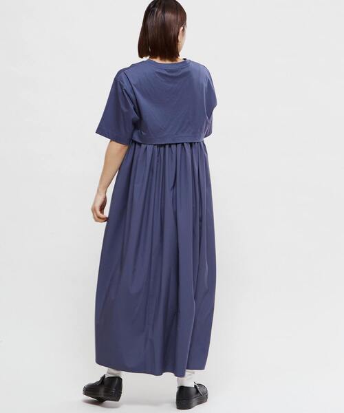 CONVERSE TOKYO(コンバーストウキョウ)の「BACK GATHER DOCKING DRESS(ワンピース・レディース・ブルー/ブラック/ライトグレー・FREE)」の18枚目の写真