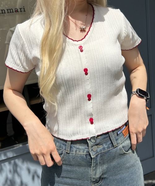 SHEPP(シープ)の「配色 ボタン リブ メロウデザイン ニットソー(Tシャツ/カットソー・レディース・ブラック/ホワイト/レッド・F)」の22枚目の写真