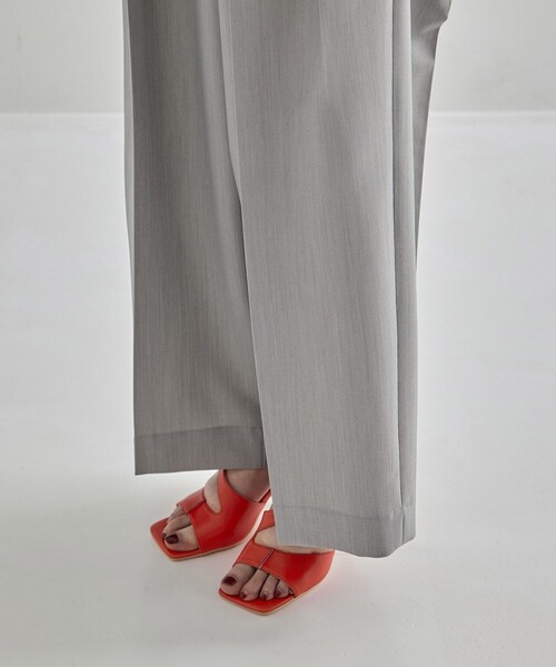 UNITED TOKYO(ユナイテッドトウキョウ)の「Corset Trousers|セットアップ/オケージョン/春服/オフィスカジュアル(その他パンツ・レディース・ダークグレー/ライトグレー・1/2)」の13枚目の写真