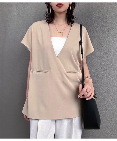 Emma Taylor(エマテイラー)の「リネンライクフラップポケットプルオーバー(Tシャツ/カットソー・レディース・ブラック/ベージュ/インディゴブルー・FREE)」の17枚目の写真