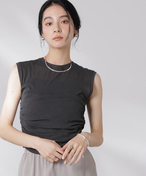 NANO universe(ナノユニバース)の「ドッキングビスチェシアートップス(Tシャツ/カットソー・レディース・オフホワイト/チャコール・S/M)」の17枚目の写真