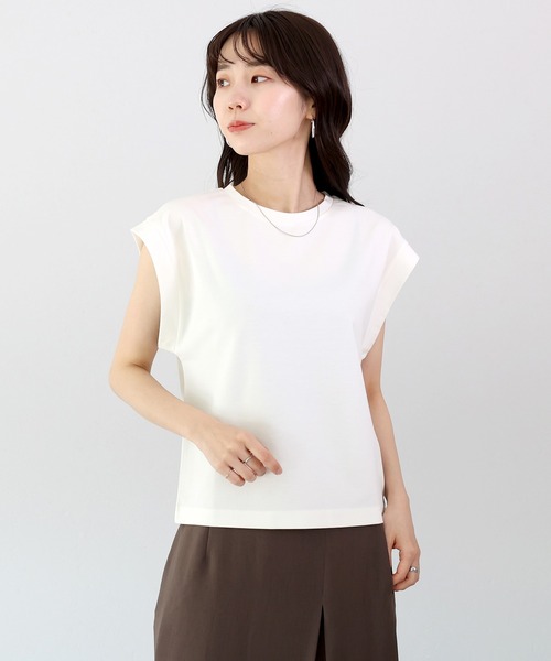 Aletta vita(アレッタビータ)の「シルケットライクフレンチカットソー(Tシャツ/カットソー・レディース・ベージュ/ブラック/オフホワイト・M)」の11枚目の写真