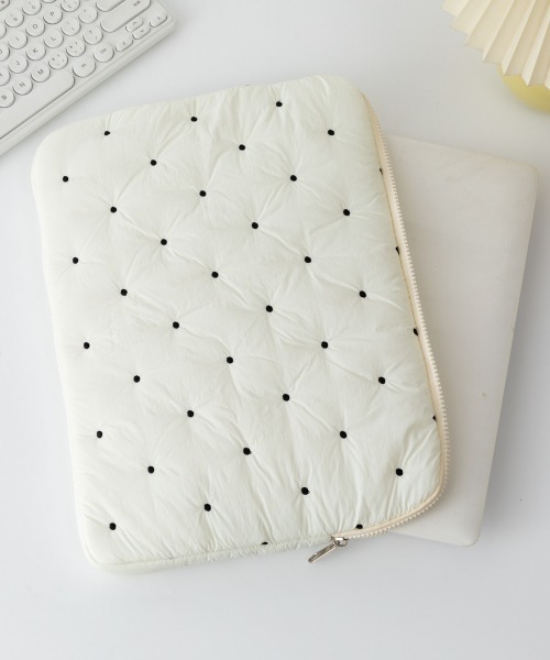 paravion（パラビオン）の「タブレットケース（ハンドバッグ・レディース・ホワイト/ブラック・FREE）」の4枚目の写真