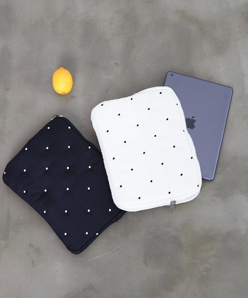 paravion（パラビオン）の「タブレットケース（ハンドバッグ・レディース・ホワイト/ブラック・FREE）」の3枚目の写真