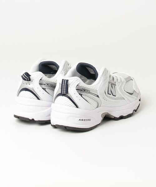 NEW BALANCE(ニューバランス)の「530(スニーカー・キッズ・ホワイト・17.0cm/17.5cm/18.0cm/18.5cm/19.0cm/19.5cm/20.0cm/20.5cm/21.0cm/21.5cm)」の3枚目の写真