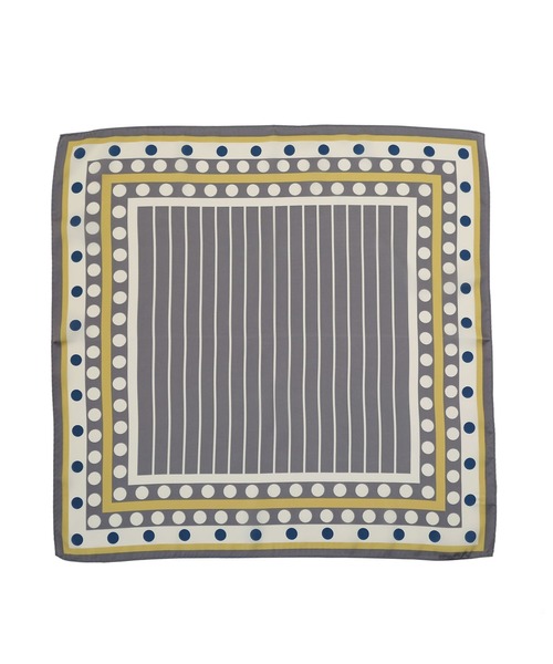 colleca la(コレカラ)の「ストライプ×ドット柄スカーフ(バンダナ/スカーフ・レディース・グレー/ベージュ・FREE)」の5枚目の写真