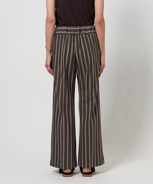 TO UNITED ARROWS（トゥーユナイテッドアローズ）の「【別注】＜CURRENTAGE for TO UNITED ARROWS＞ストライプ パンツ（その他パンツ・レディース・ダークブラウン・FREE）」の10枚目の写真