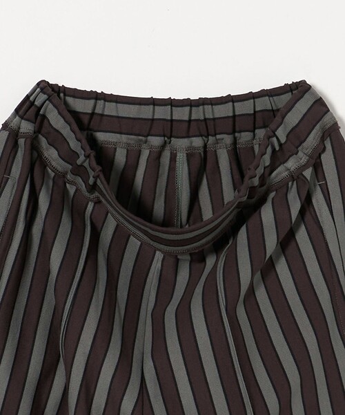 TO UNITED ARROWS（トゥーユナイテッドアローズ）の「【別注】＜CURRENTAGE for TO UNITED ARROWS＞ストライプ パンツ（その他パンツ・レディース・ダークブラウン・FREE）」の21枚目の写真
