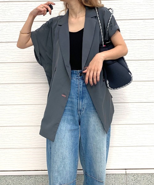 Q（キュー）の「ダブルブレストジレジャケット（テーラードジャケット・レディース・チャコールグレー/オリーブ/ベージュ・MEDIUM）」の17枚目の写真